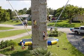 Rock wall with Euro Bungy in back view Rock wall with Euro Bungy in back view