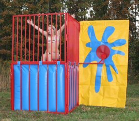 Dunk Tank Interactive (foldable) Dunk Tank Interactive (foldable)