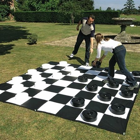 Giant Checkers Giant Checkers