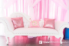 ALL WHITE CHAISE ALL WHITE CHAISE