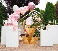 GOLD SYMMETRICAL TABLE GOLD SYMMETRICAL TABLE