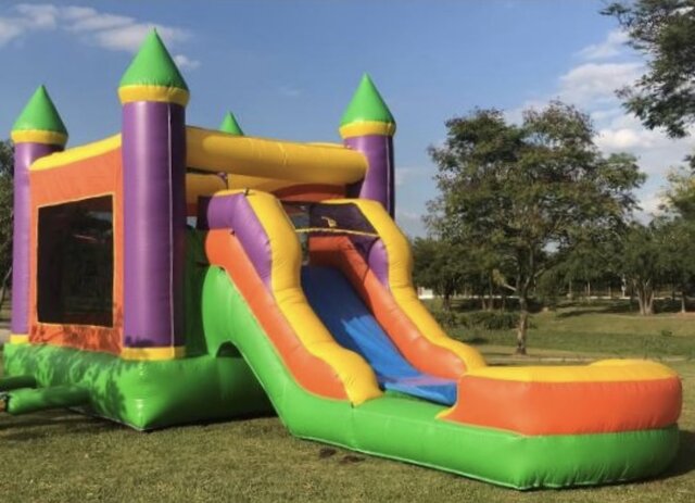 (XL) Pastel Bounce House Combo with wide slide and basketball hoop (Dry)