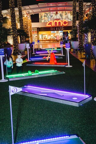 LED 9-Hole Mini Golf LED 9-Hole Mini Golf