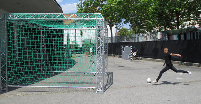 Speed Cage with Radar Speed Cage with Radar