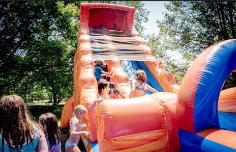 ,Â We provide high-quality inflatable bounce houses and water slide rentals at affordable prices. Our services cover a wide range of cities in and around West Chicagoland, such as Addison, Algonquin, Arlington Heights, Aurora, Barrington, Barrington Hills, Bartlett, Batavia, Bensenville, Berwyn, Bloomingdale, Bolingbrook, Bristol, Burr Ridge, Brookfield, Clarendon Hills, Carol Stream, Carpentersville, Cicero, Countryside, Darien, Dundee, Downers Grove, Elmhurst, Elburn, Elgin, Elk Grove Village, Franklin Park, Forest View, Geneva, Gilberts, Glen Ellyn, Glendale Heights, Hinsdale, Hanover Park, Hoffman Estates, Homer Glen, Indian Head Park, Itasca, Joliet, Justice, La Grange, Park - La Grange, Lemont, Lisle, Lombard, Lockport, Lyons, Medinah, Melrose Park, Montgomery, McCook, Naperville, North Aurora, North Lake, North Riverside, Oswego, Oak Park, Oak Park Terrace, Oak Brook, Plainfield, Pingree Grove, Plano, Palatine, Rolling Meadows, Romeoville, Roselle, South Elgin, Schaumburg, Sleepy Hollow, Summit, Streamwood, Stickney, St Charles, Sugar Grove, Villa Park, Warrenville, West Dundee, Willowbrook, Wayne, West Chicago, Western Springs, Westmont, Wheaton, Winfield, Wood Dale, Woodridge, and Yorkville. Our primary goal is to provide exceptional service to our valued customers.