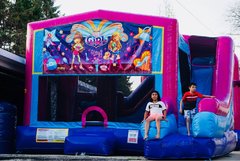 75 It's a-Girl Thing Bounce House 7in1