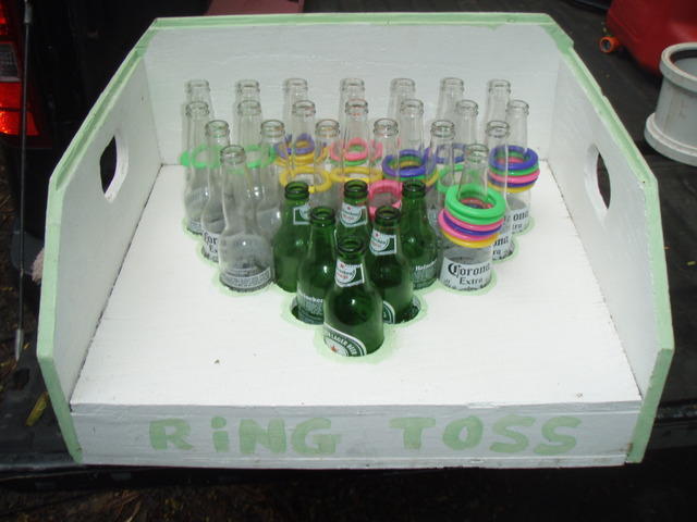 Bottle Toss Wooden Carnival Game (pp)
