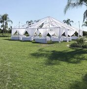 Naked Tent 40x40