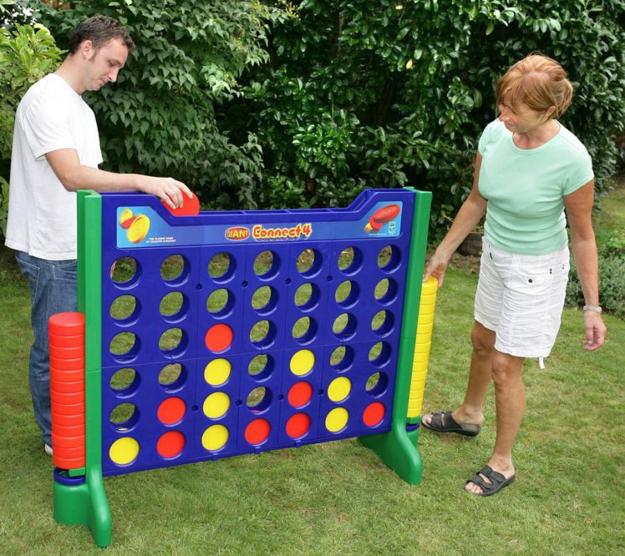 Giant Connect 4 rental for parties in Austin Texas from Austin Bounce House Rentals