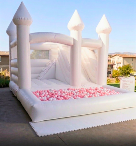 Kingdom Combo Bounce House White (with roof) Kingdom Combo Bounce House White (with roof)