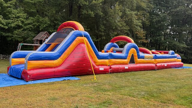 Mad Dash 60ft Obstacle Course Mad Dash 60ft Obstacle Course