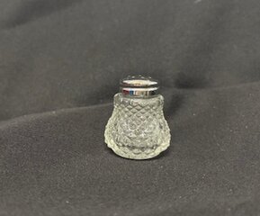 Salt and Pepper Mini