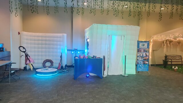 360 Photo Booth & Photo Booth Wall