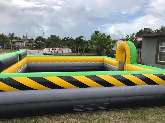 Foam Pit with foam machine (2 hours ) Foam Pit with foam machine (2 hours )