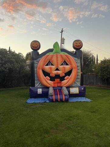 3-D PUMPKIN BOUNCE HOUSE 3-D PUMPKIN BOUNCE HOUSE