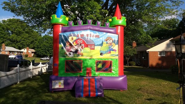 Farm Fun Bouncy Castle Farm Fun Bouncy Castle