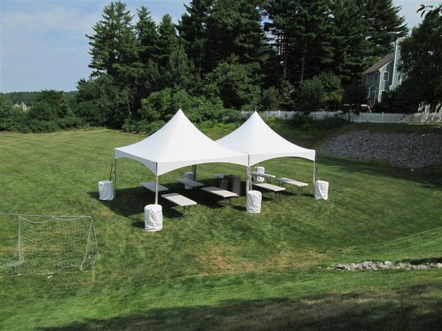 20' x 40' High Peak Tent (Seats 100)