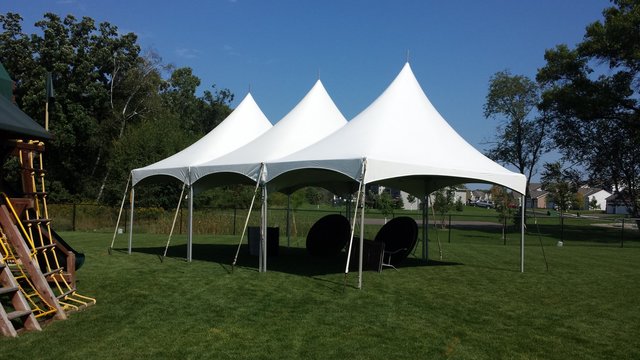 20' x 60' High Peak Tent (Seats 150)