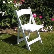 WHITE RESIN GARDEN CHAIRS W/ PADDED SEAT