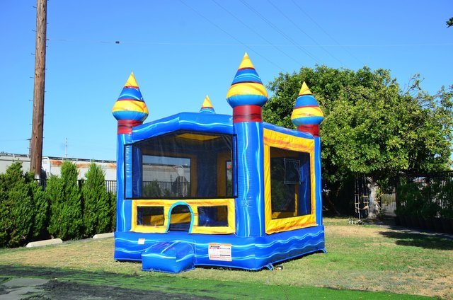 Melting Arctic Bounce House Melting Arctic Bounce House