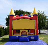 <font color=blue>King Castle Bounce House w/Basketball Hoop Inside</font><br><small>Best for ages 4+<br> <font color=red>Space Needed 15 W x 15 D x 16 H</font></small>