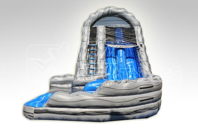 A 18' Wild Rapid Water Slide A 18' Wild Rapid Water Slide