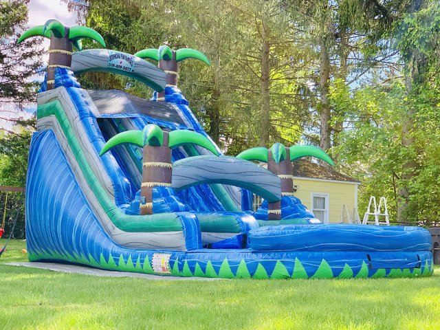 18ft Blue Crush Water Slide 18ft Blue Crush Water Slide