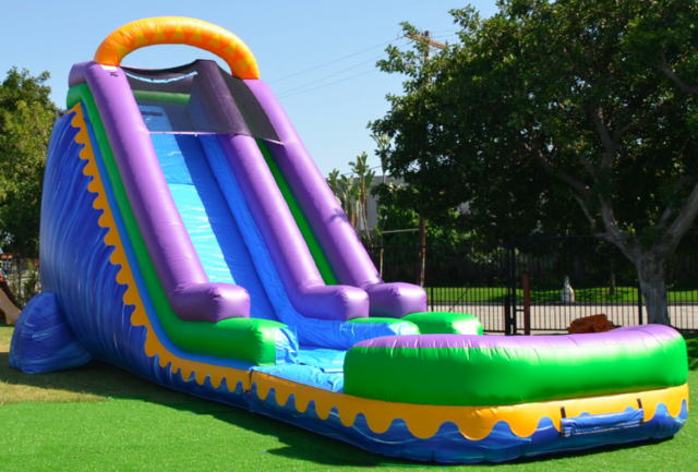 22' Tiger w/pool 22' Tiger w/pool