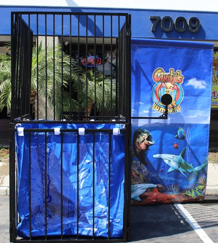 Dunk Tank 4'x8' Dunk Tank 4'x8'