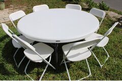 5ft Round Table w/8 Standard White Folding Chairs Set