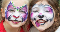 FACE PAINTER ENTERTAINERS FACE PAINTER ENTERTAINERS