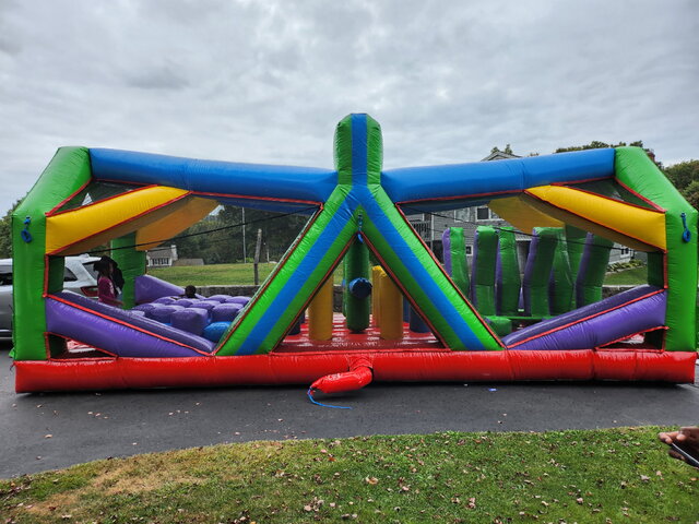 30' Obstacle Course 30' Obstacle Course