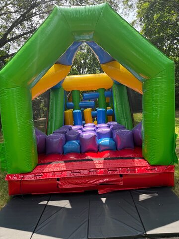 30' Obstacle Course 30' Obstacle Course