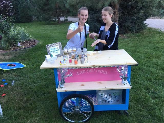 Mobile Cupcake Cart Package 1