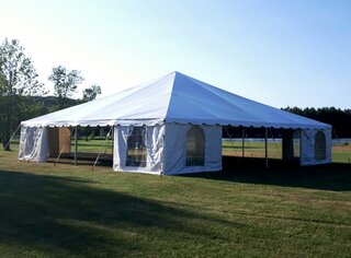 40x40 Frame Tent (1600 Sq ft, Seats 130-200)