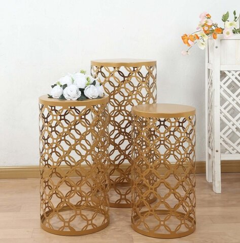 Gold Metal Cylinder Pedestal Stand Display Gold Metal Cylinder Pedestal Stand Display