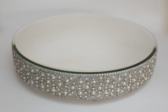 Pearls & Crystals Cake Stand