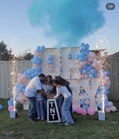 Gender Reveal Package 1 Gender Reveal Package 1