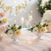SHORT WHITE CENTERPIECES