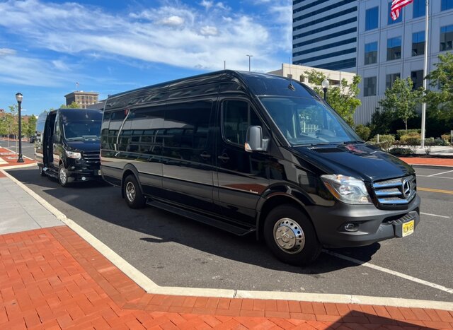 Mercedes Benz Sprinter Mercedes Benz Sprinter