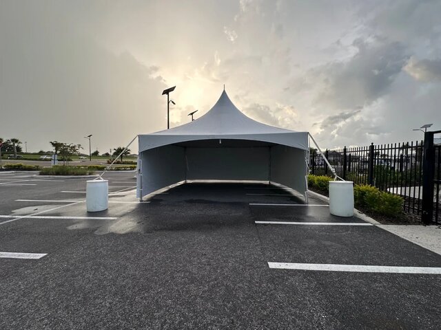 20' x 20' Commercial High Peak Tent 20' x 20' Commercial High Peak Tent