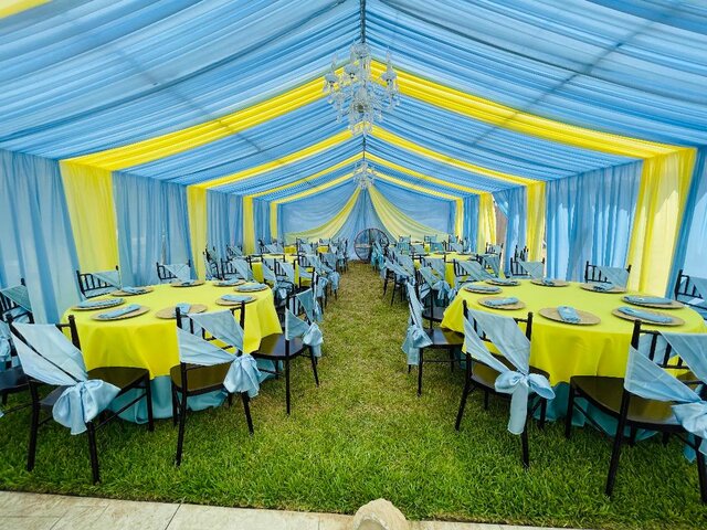 30x30 Tent Draping 80 Guest 30x30 Tent Draping 80 Guest