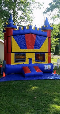 yellow moonbounce for rent silver spring