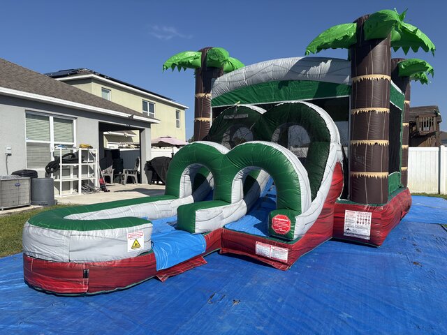 Kids Palm Bounce House Slide Combo W/ Splash Pad Kids Palm Bounce House Slide Combo W/ Splash Pad