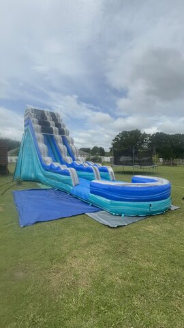 20ft Ocean Blue Waterslide W/XL Pool 20ft Ocean Blue Waterslide W/XL Pool
