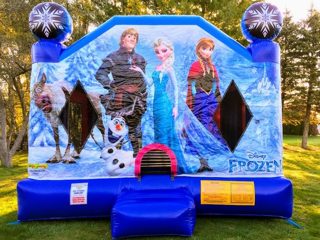 XL Frozen Bounce House