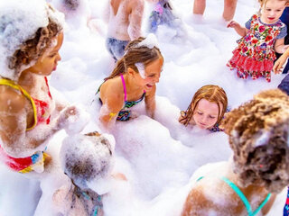 1 Hour Foam Party