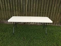 Tables Tables