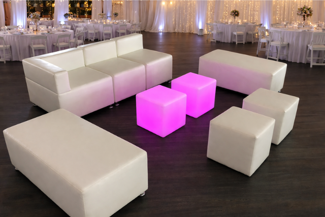 The Premier Lounge The Premier Lounge