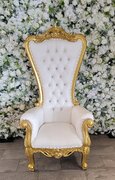 white and gold throne chair